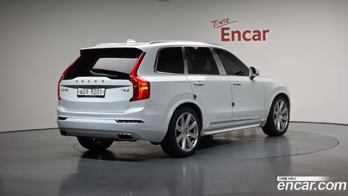 Volvo XC90 2017