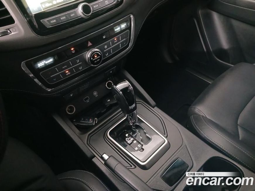 KG_Mobility_Ssangyong Rexton 2018