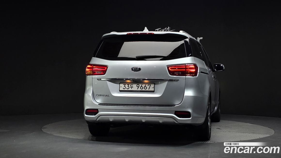 Kia Canival 2019