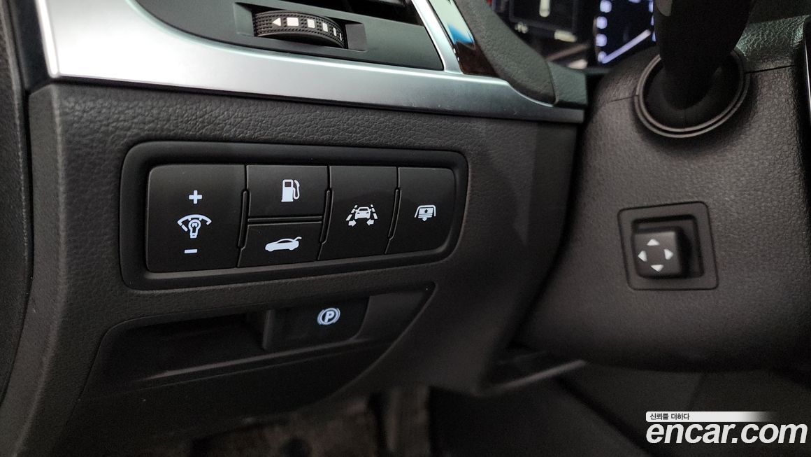 Hyundai Genesis 2016