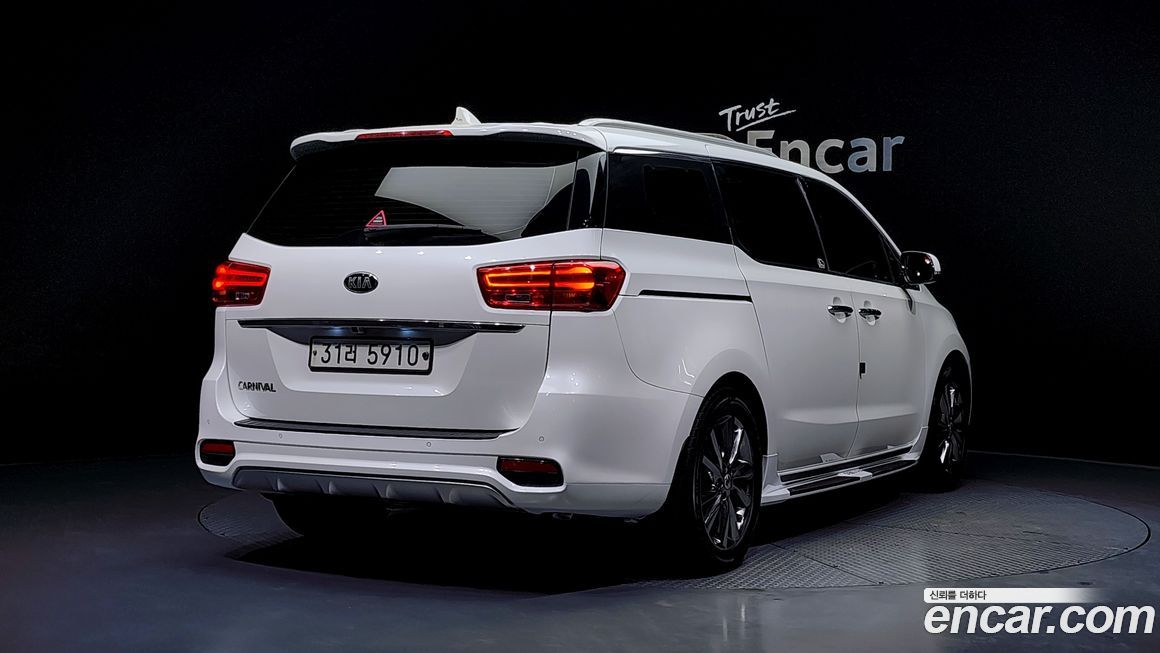 Kia Canival 2019