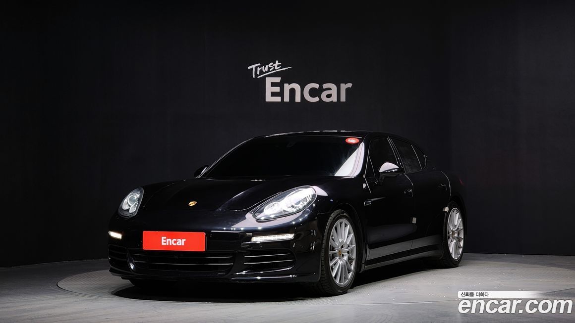 Porsche Panamera 2016