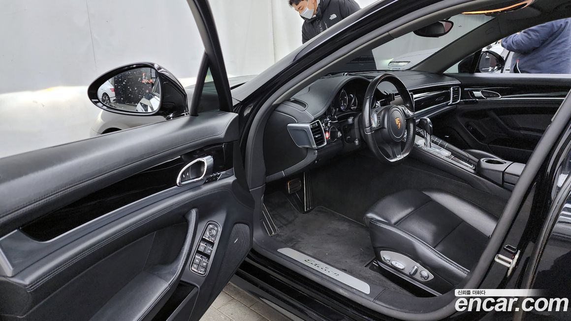 Porsche Panamera 2016