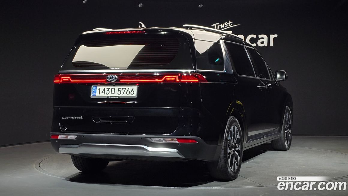 Kia Canival 2021