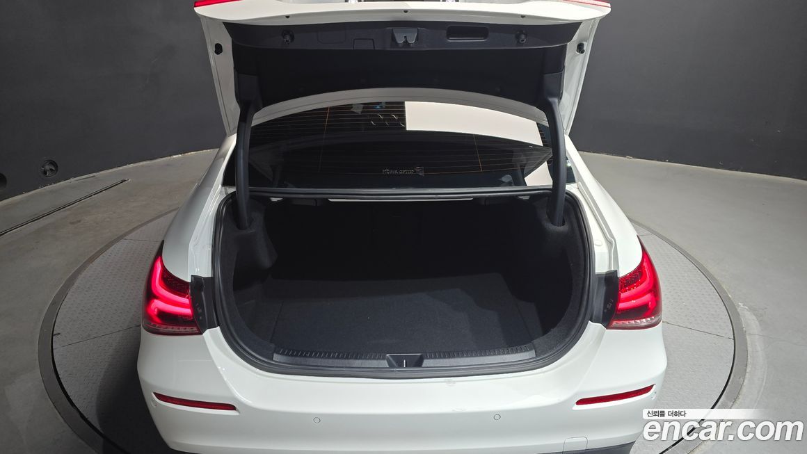 Mercedes-Benz A-Class 2022