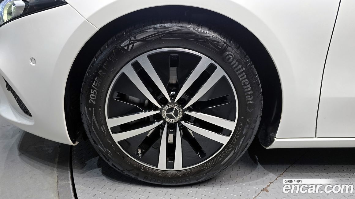 Mercedes-Benz A-Class 2022