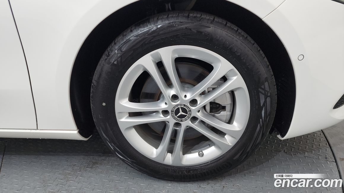 Mercedes-Benz A-Class 2025