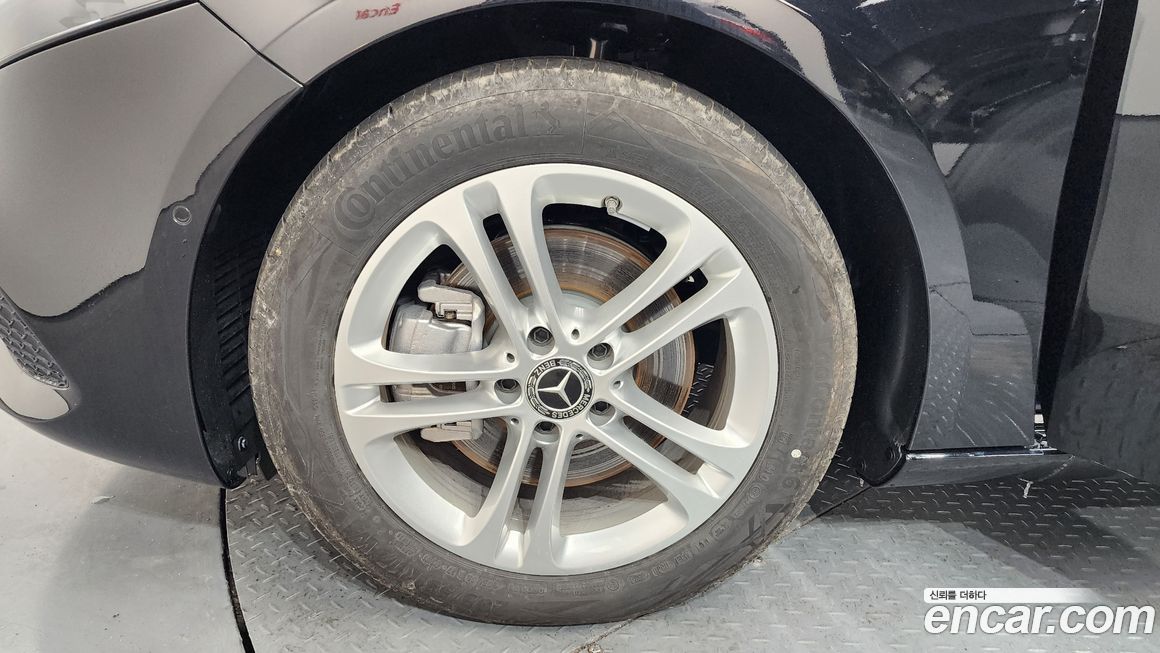 Mercedes-Benz A-Class 2025