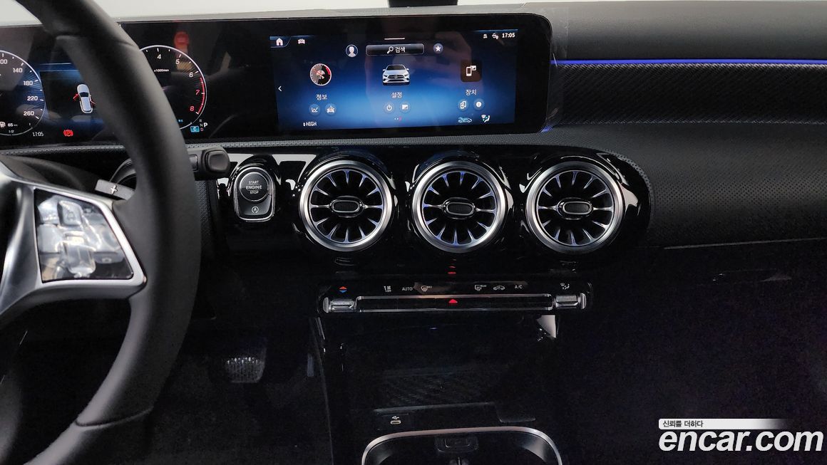 Mercedes-Benz A-Class 2025