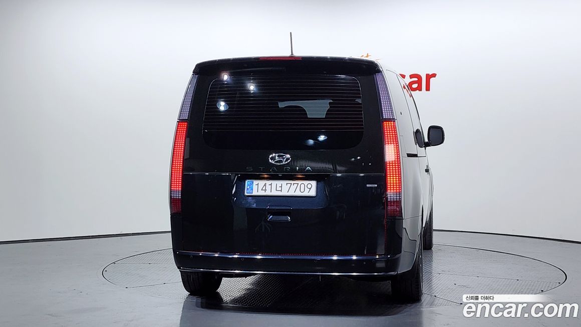 Hyundai Staria 2022