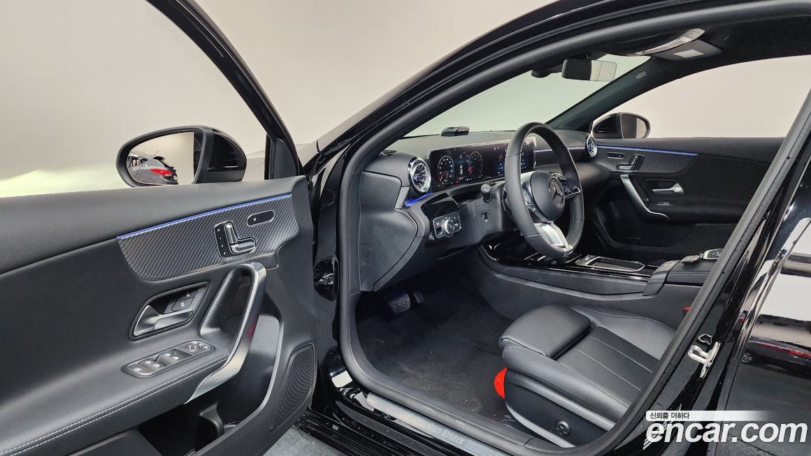 Mercedes-Benz A-Class 2025