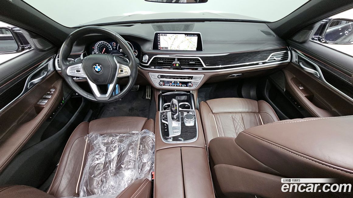BMW 7-Series 2019