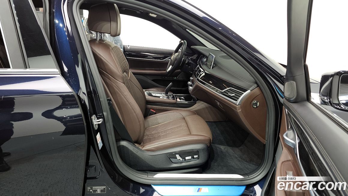 BMW 7-Series 2019
