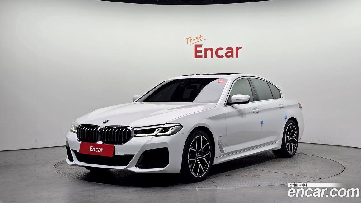 BMW 5-Series 2021