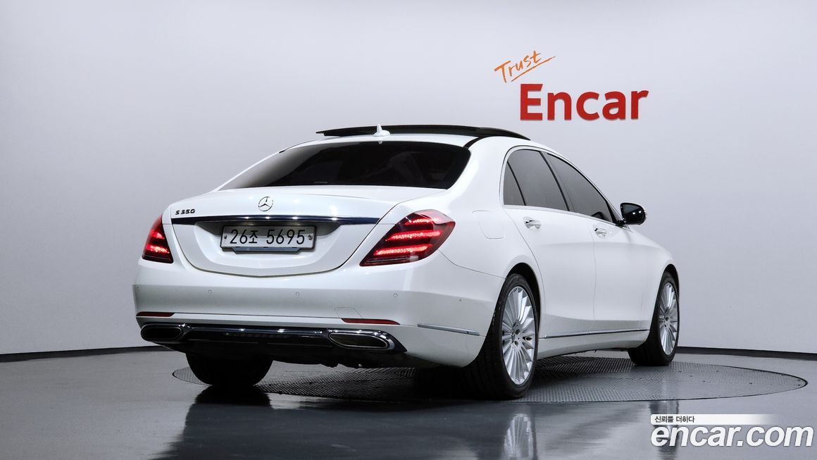 Mercedes-Benz S-Class 2019