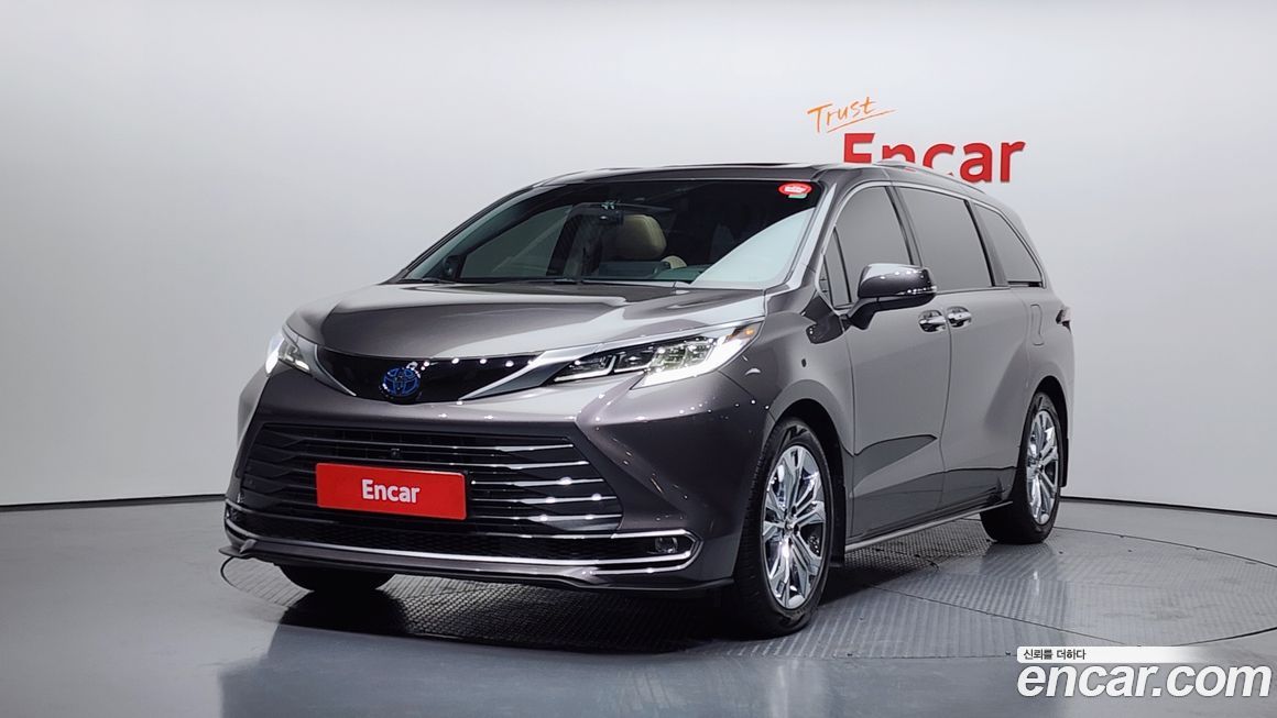 Toyota Sienna 2023