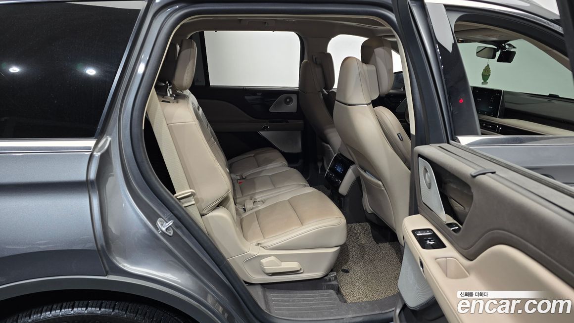 Lincoln Aviator 2023