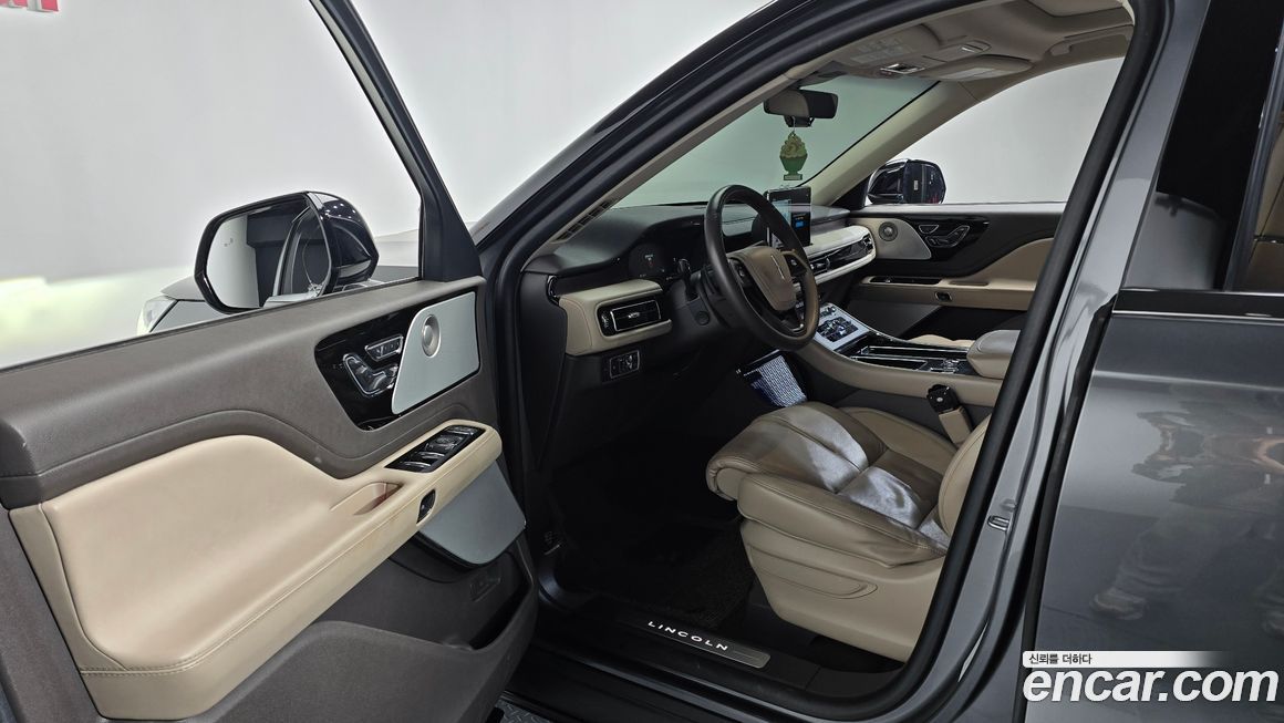 Lincoln Aviator 2023