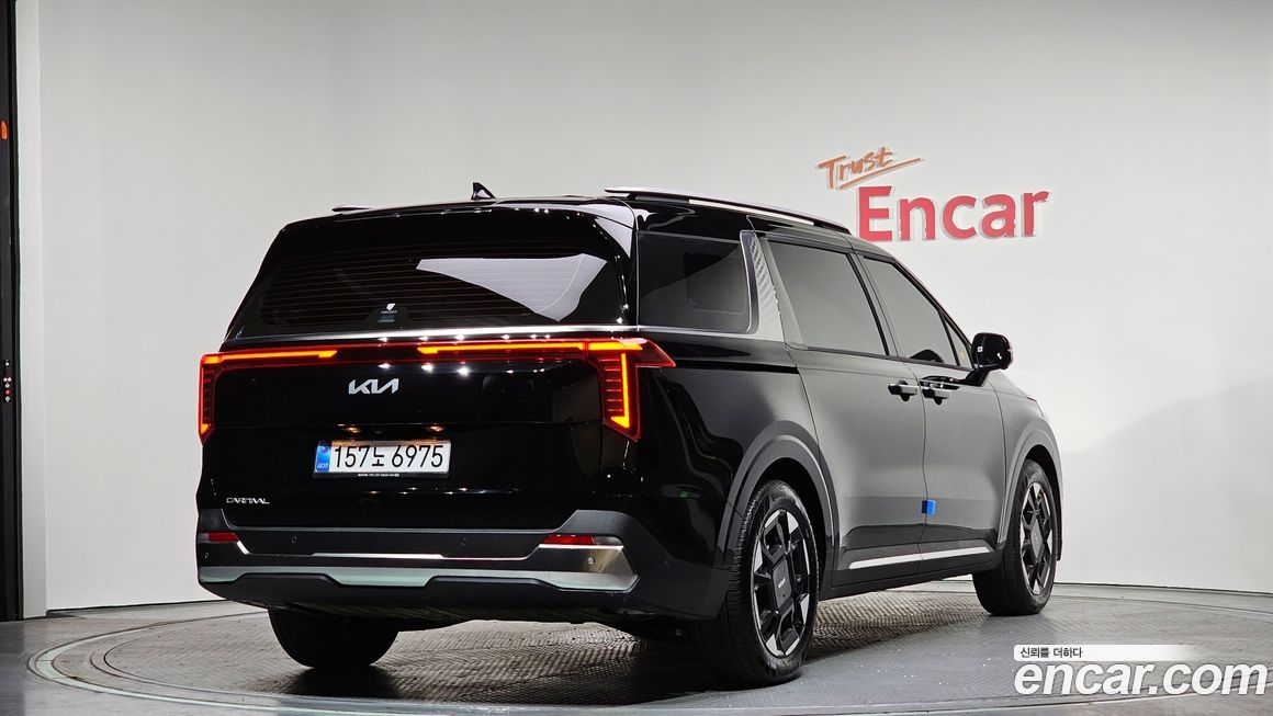 Kia Canival 2025