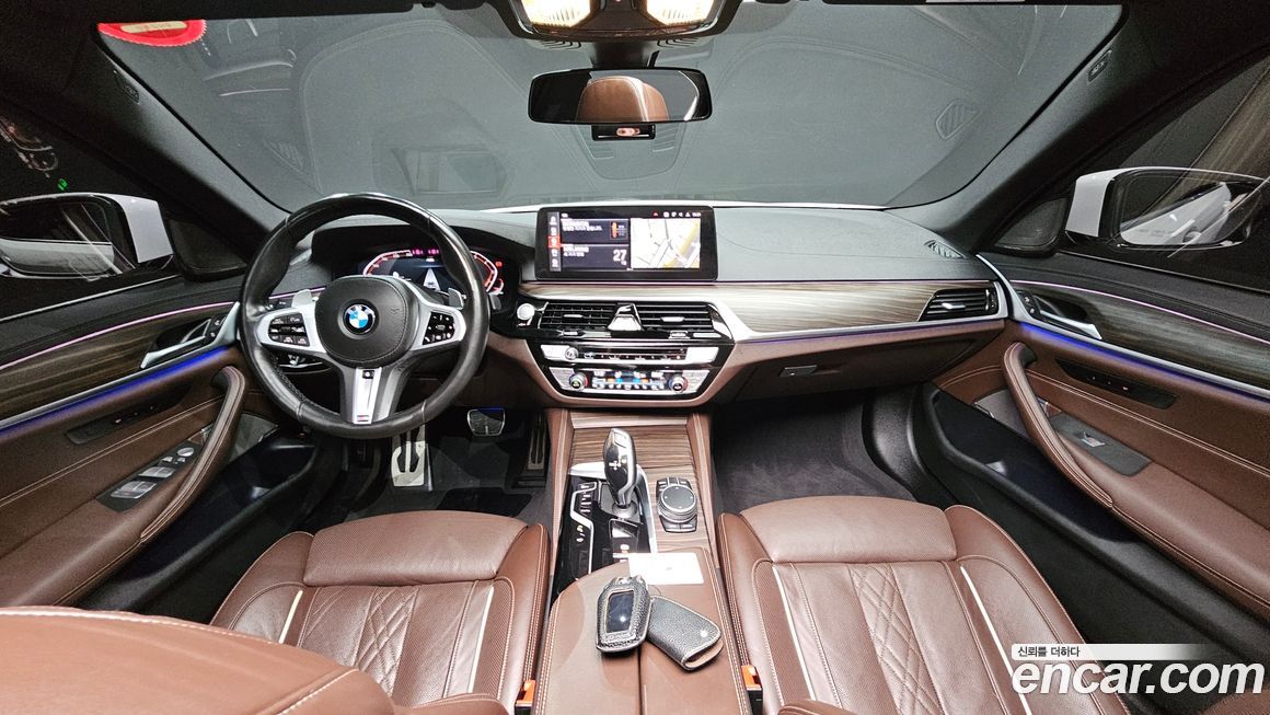 BMW 5-Series 2021