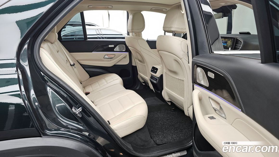 Mercedes-Benz GLE-Class 2021