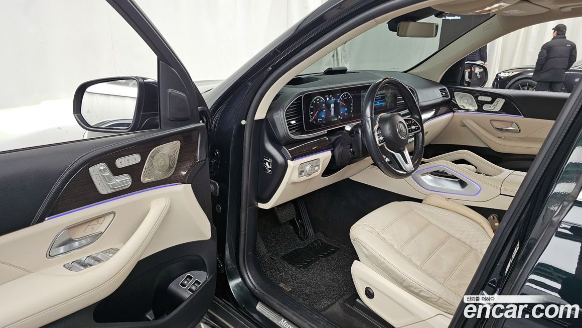 Mercedes-Benz GLE-Class 2021