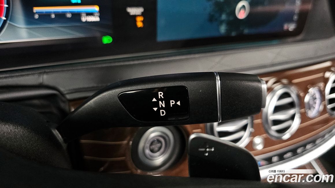 Mercedes-Benz S-Class 2019