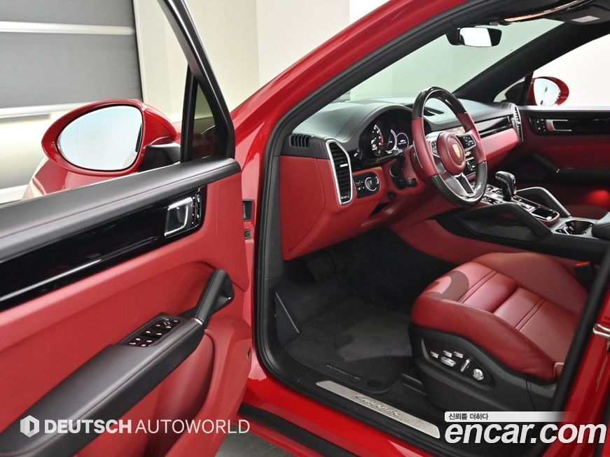 Porsche Cayenne 2021