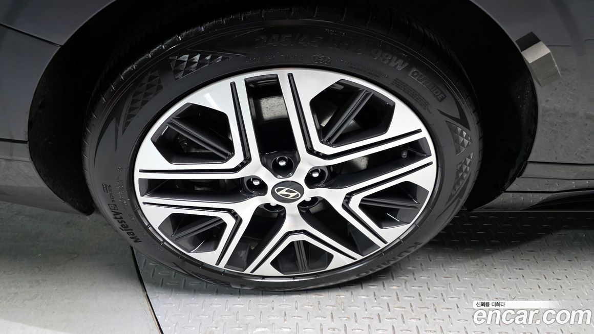 Hyundai Grandeur 2023