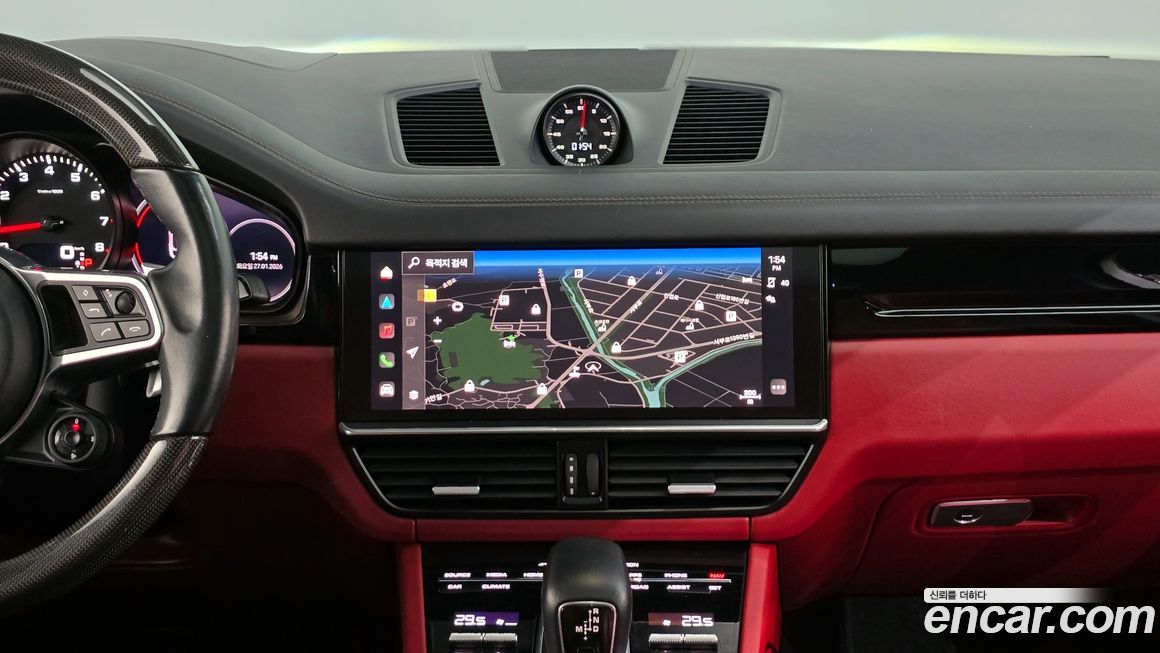 Porsche Cayenne 2022