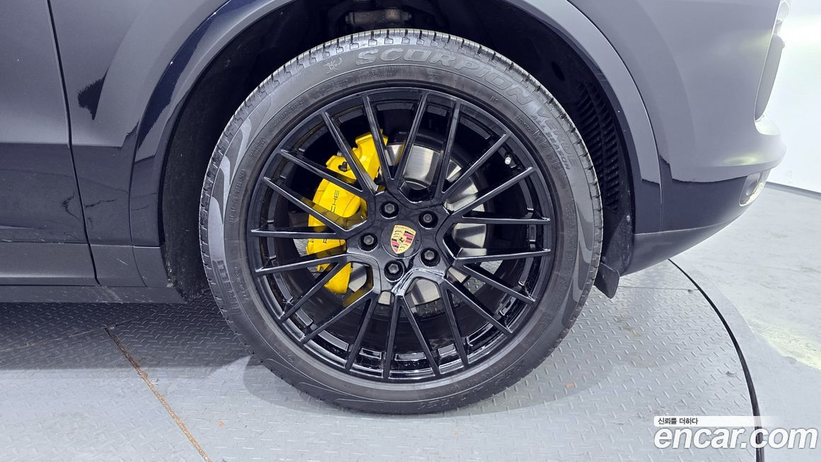 Porsche Cayenne 2022