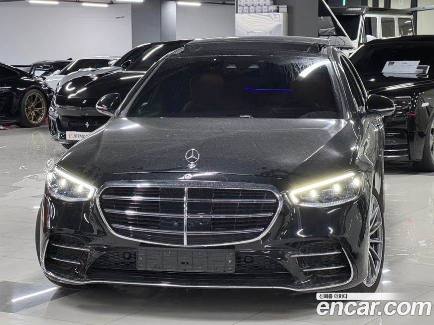 Mercedes-Benz S-Class 2024