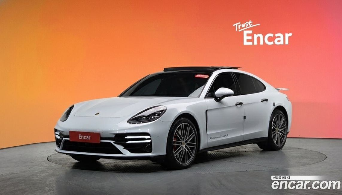 Porsche Panamera 2018