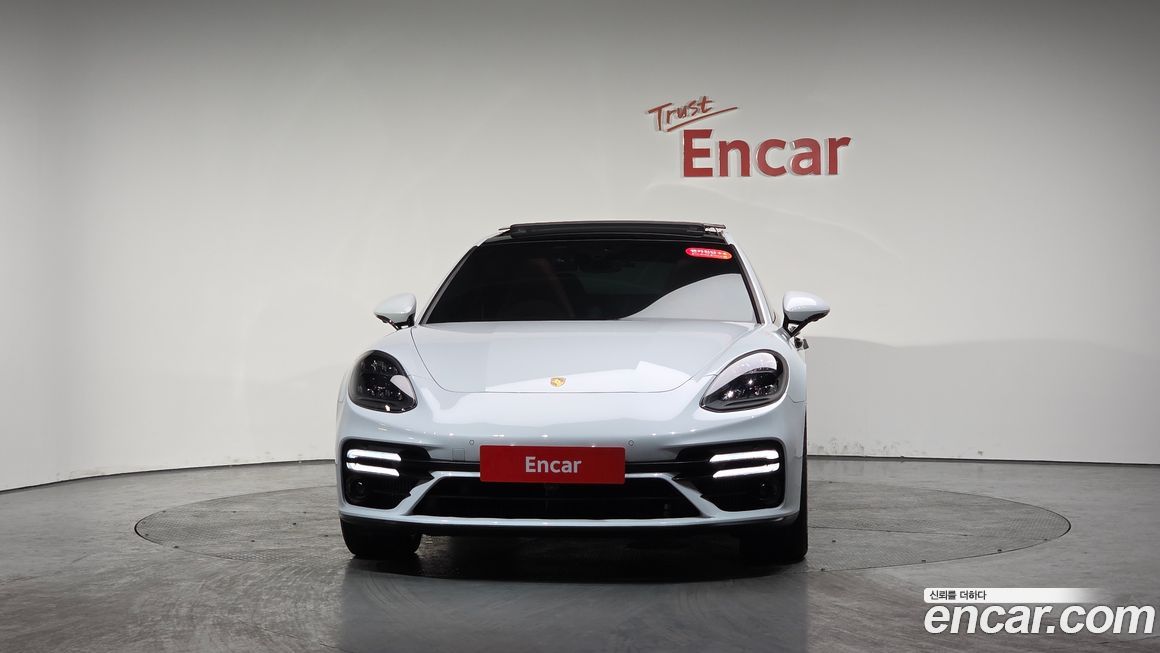 Porsche Panamera 2018