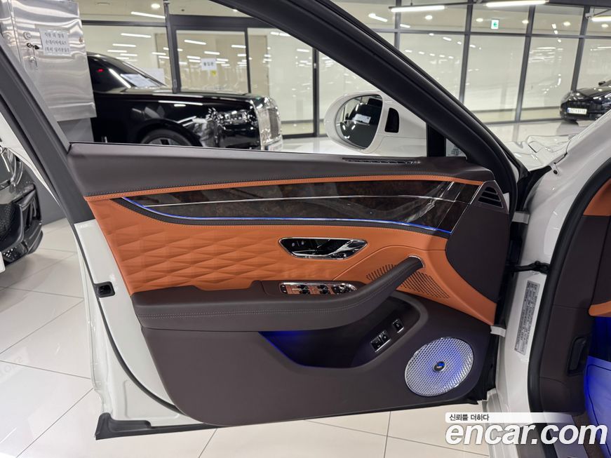 Bentley Flying Spur 2021