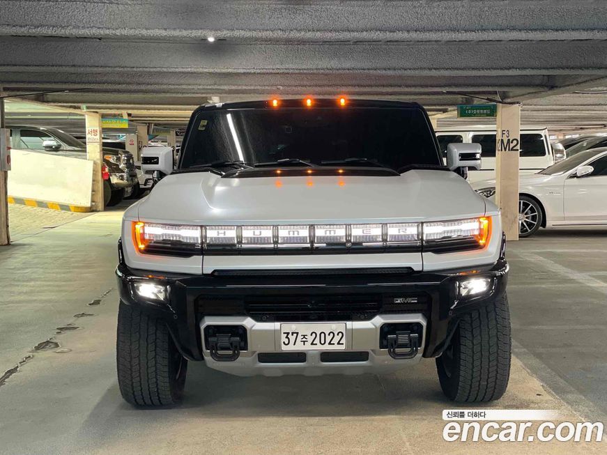GMC Hummer EV 2025