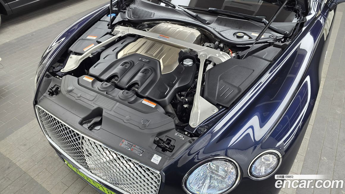 Bentley Continental 2023