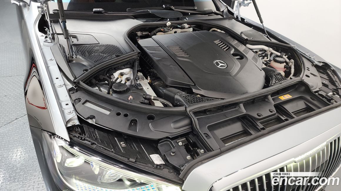 Mercedes-Benz S-Class 2024