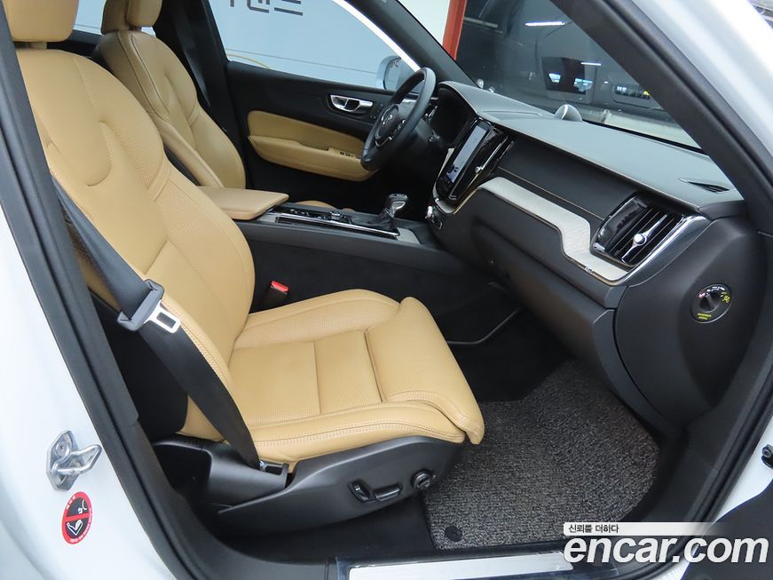Volvo XC60 2019