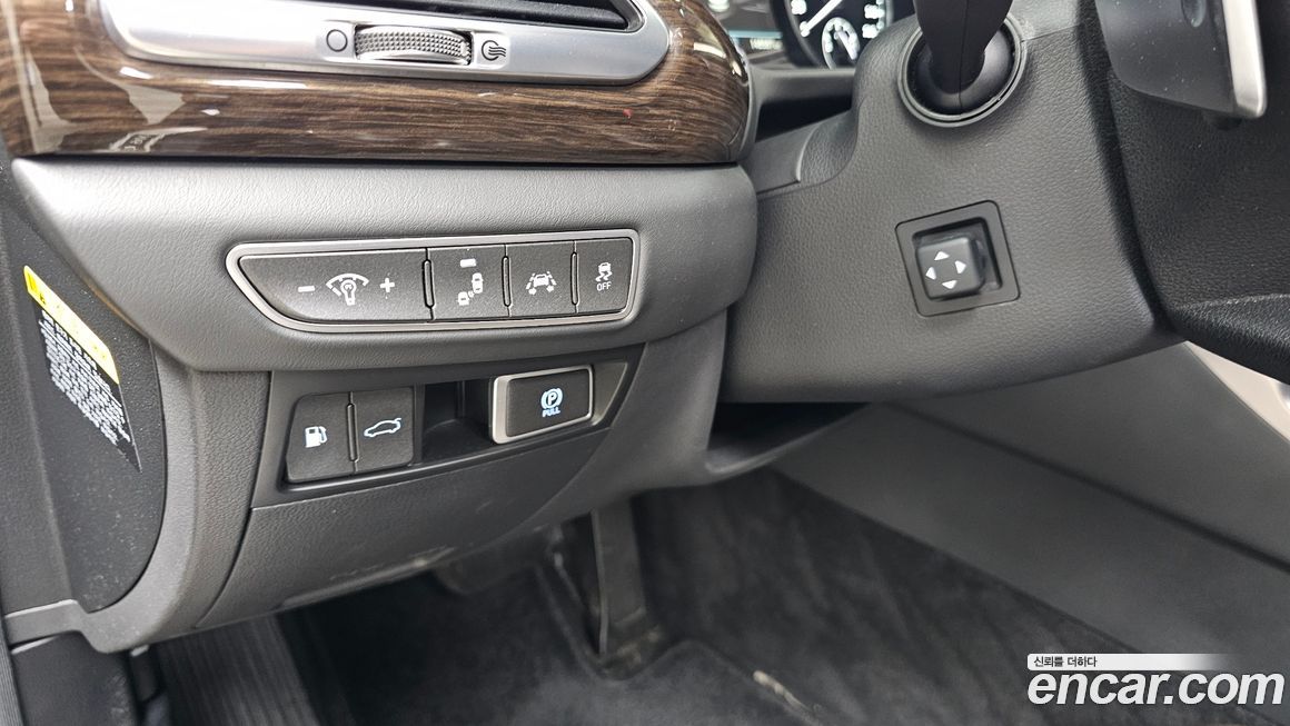 Genesis EQ900 2016