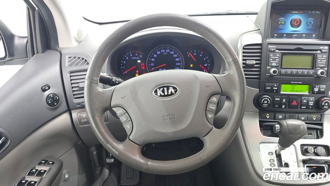Kia Canival 2013