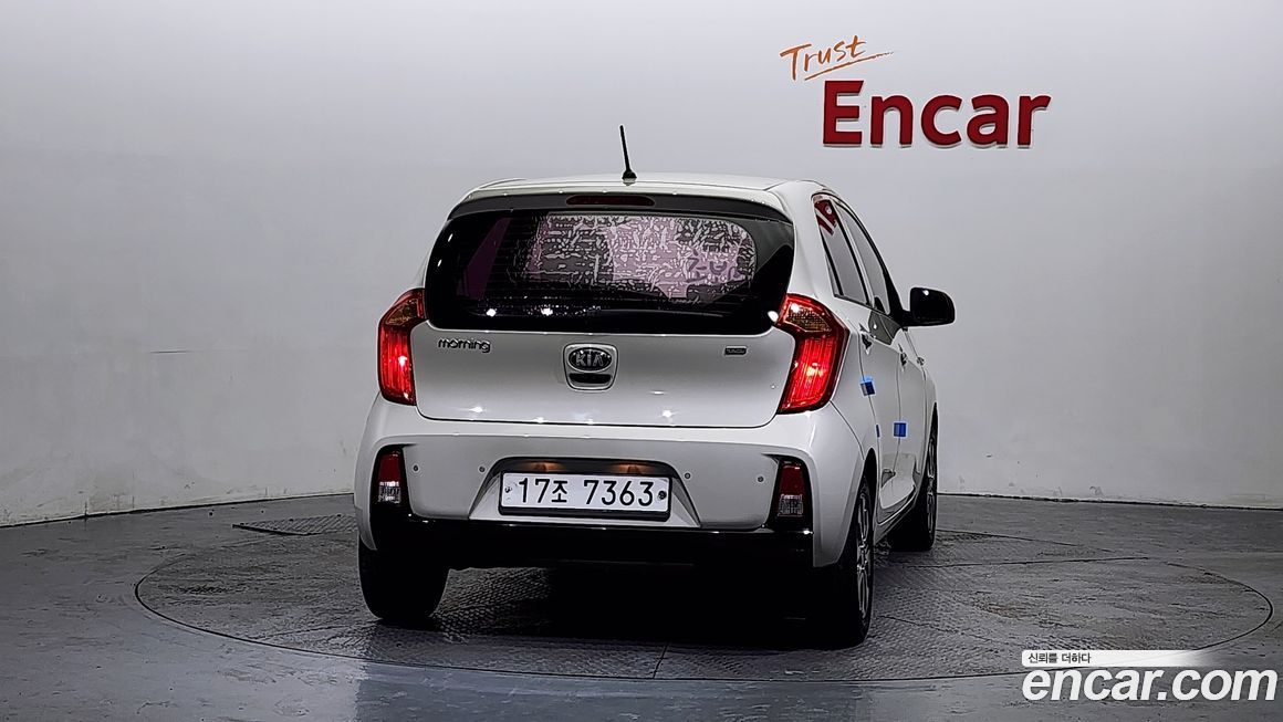 Kia morning 2016