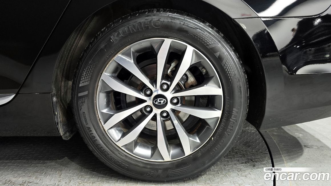 Hyundai Grandeur 2011