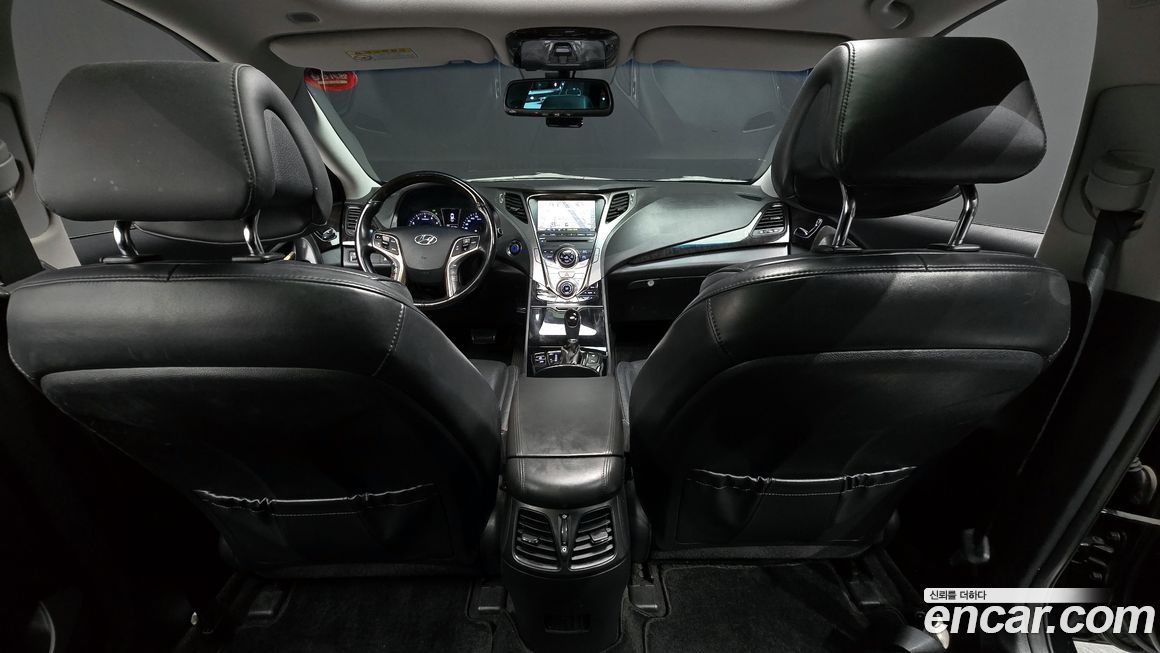 Hyundai Grandeur 2011