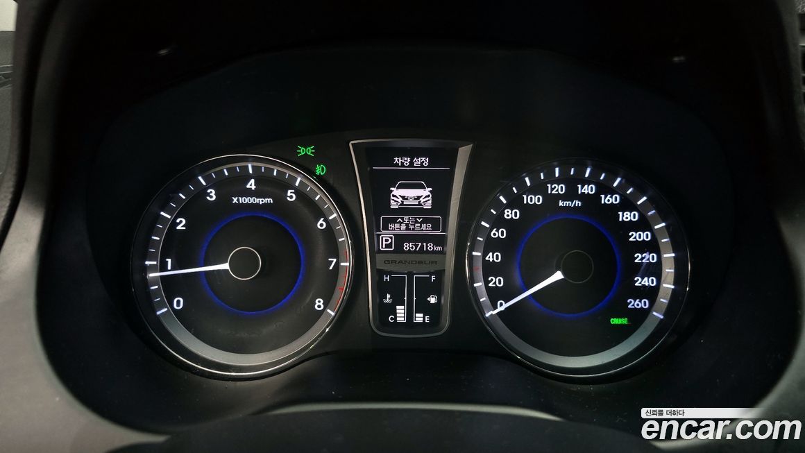 Hyundai Grandeur 2011