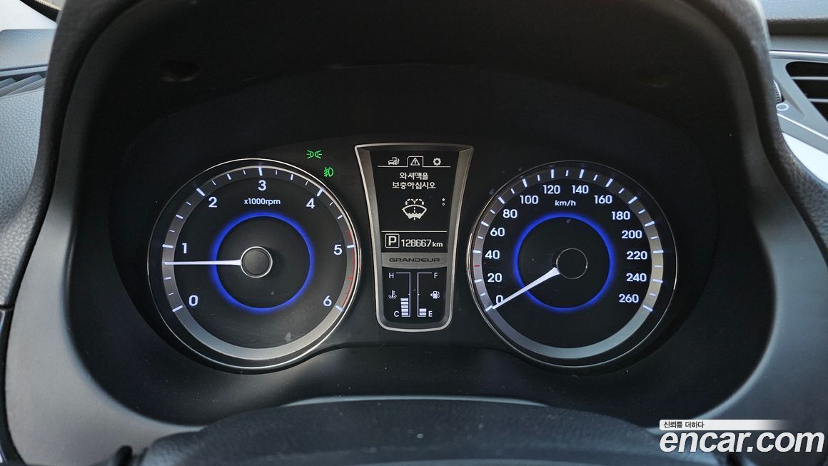 Hyundai Grandeur 2015