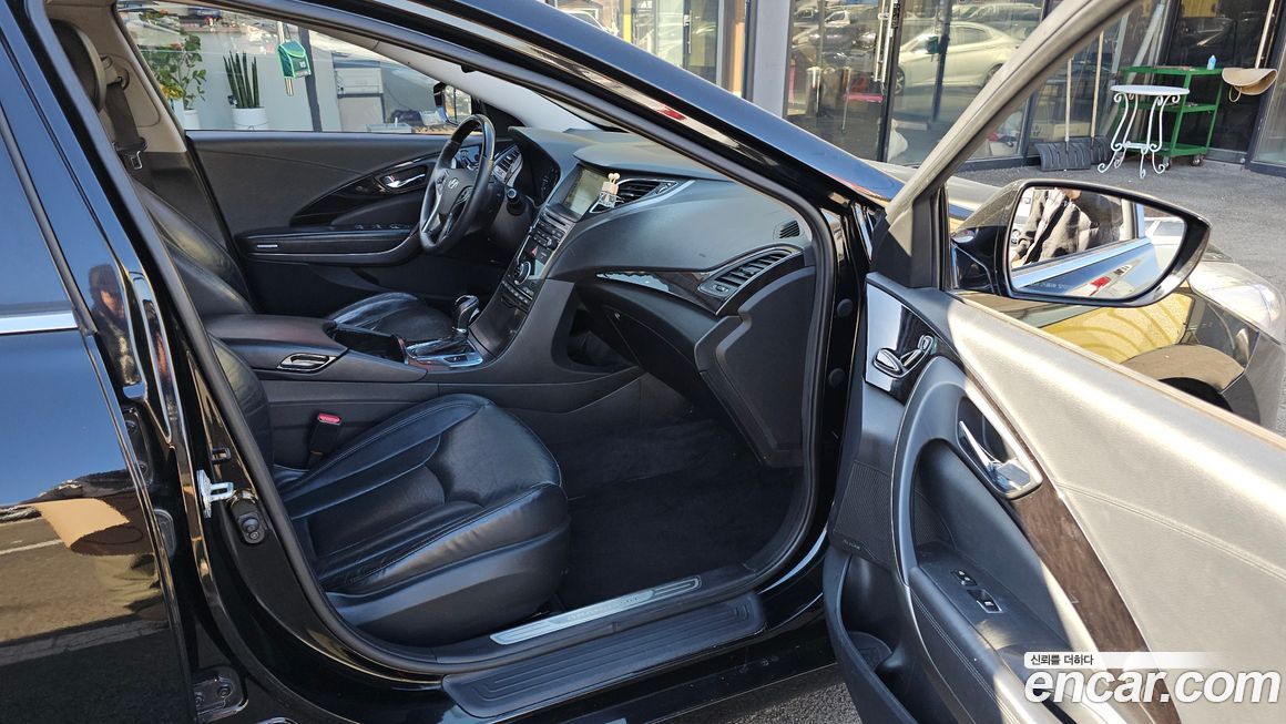 Hyundai Grandeur 2015