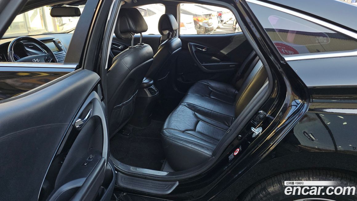 Hyundai Grandeur 2015