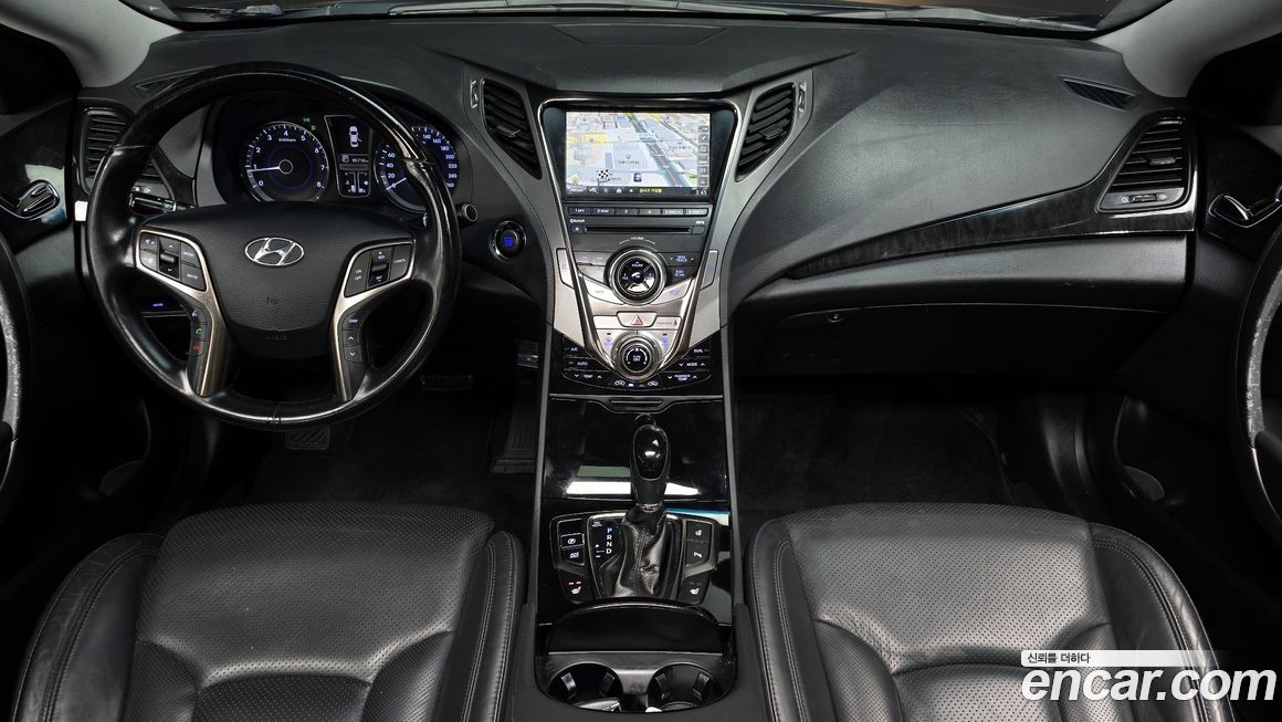 Hyundai Grandeur 2011