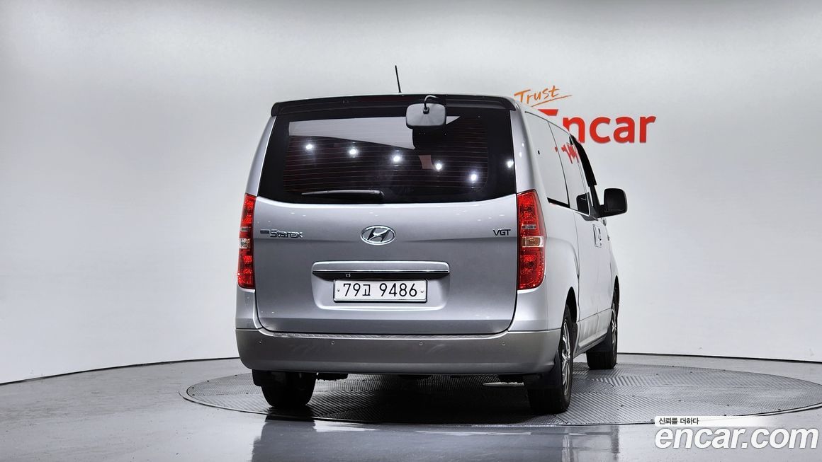 Hyundai Starex 2016